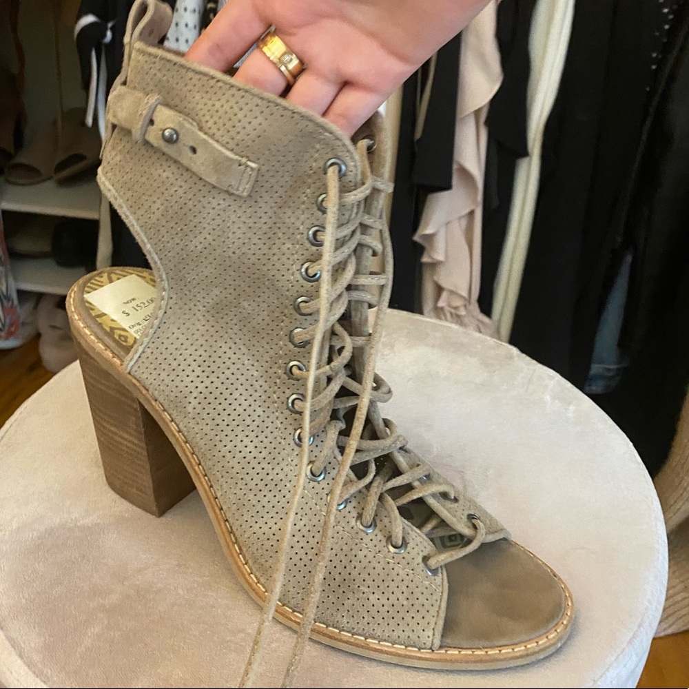 Dolce Vita Loren Heels